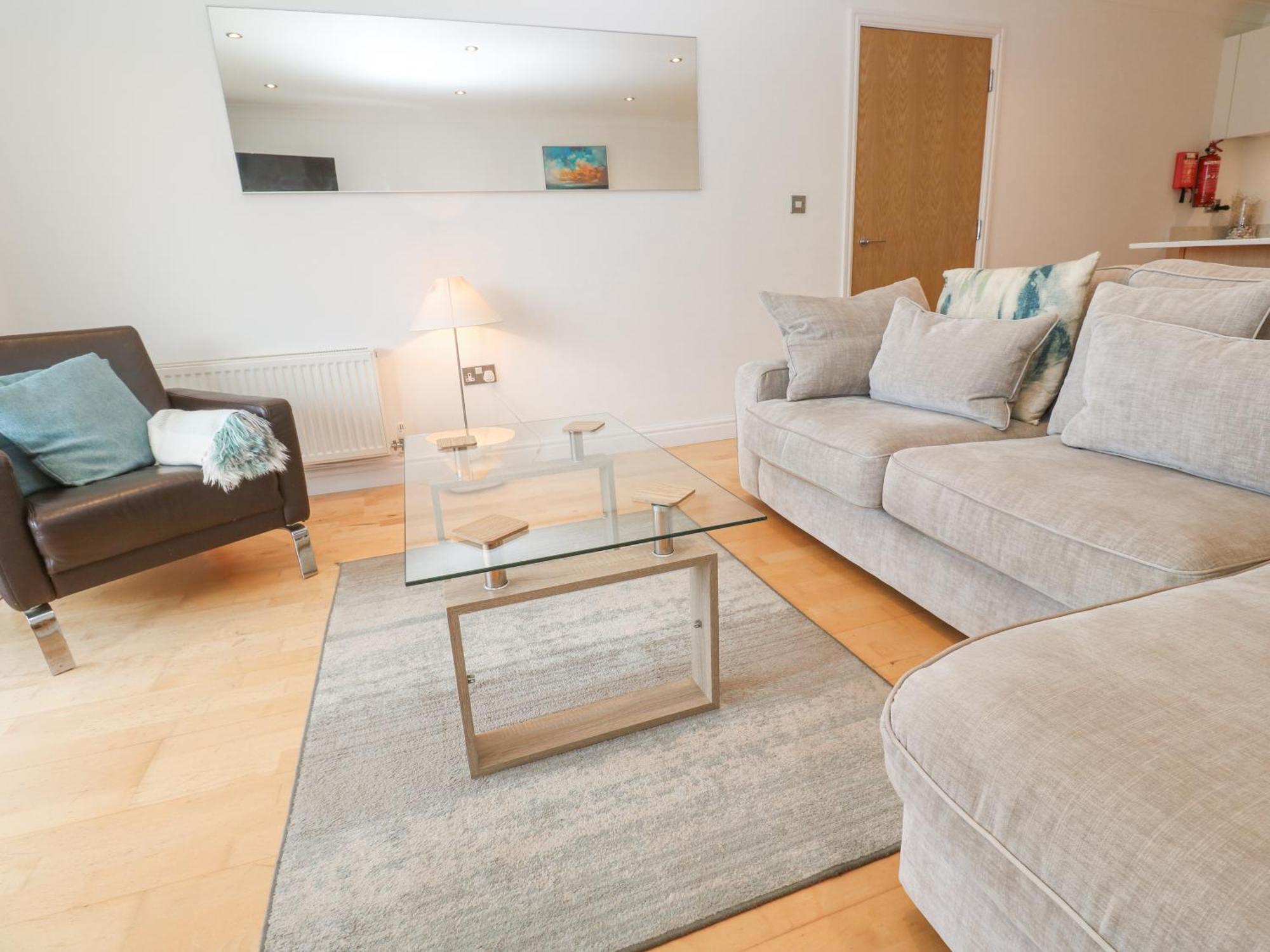 9 Headland Point Διαμέρισμα New Quay Εξωτερικό φωτογραφία