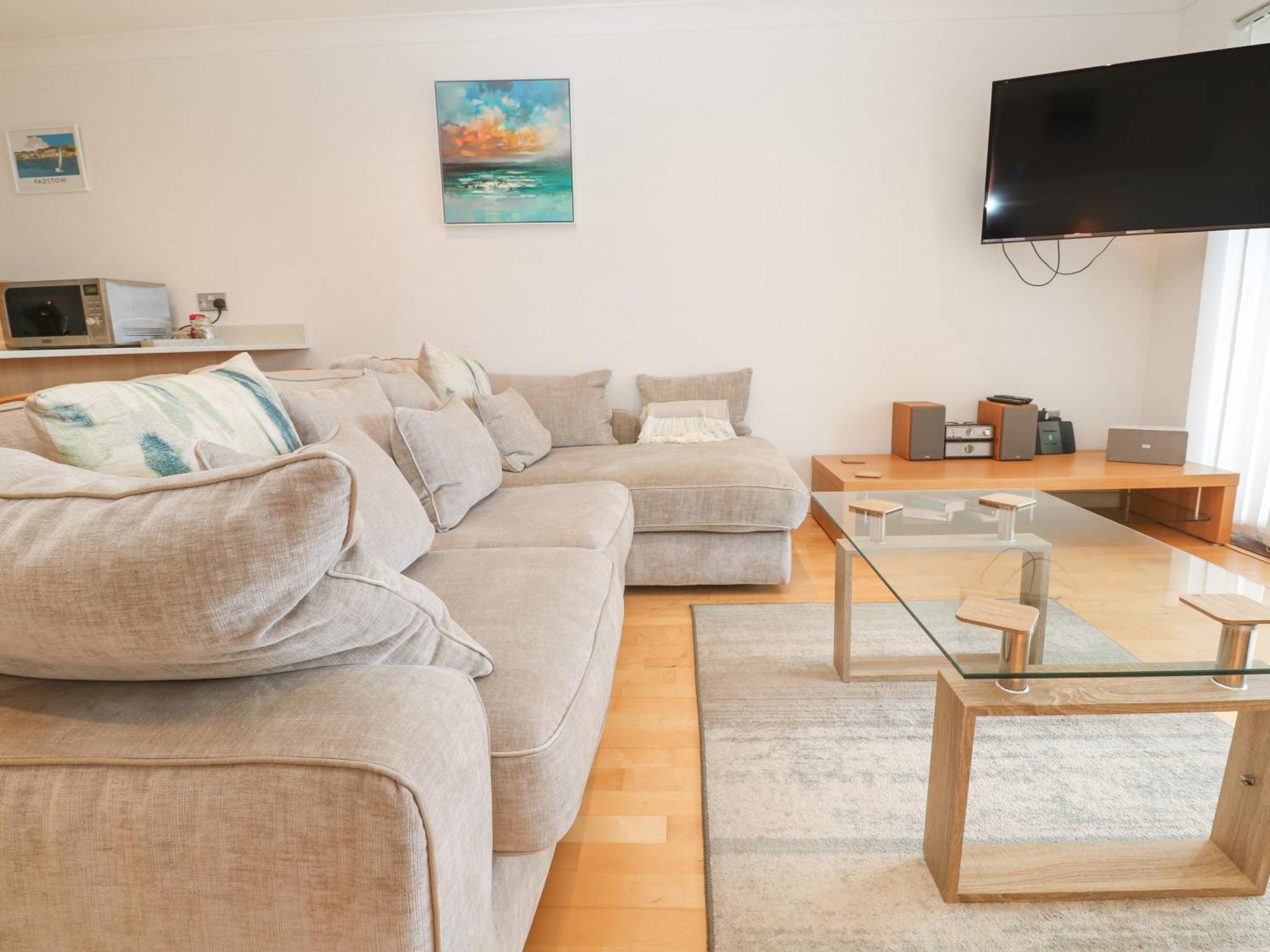 9 Headland Point Διαμέρισμα New Quay Εξωτερικό φωτογραφία